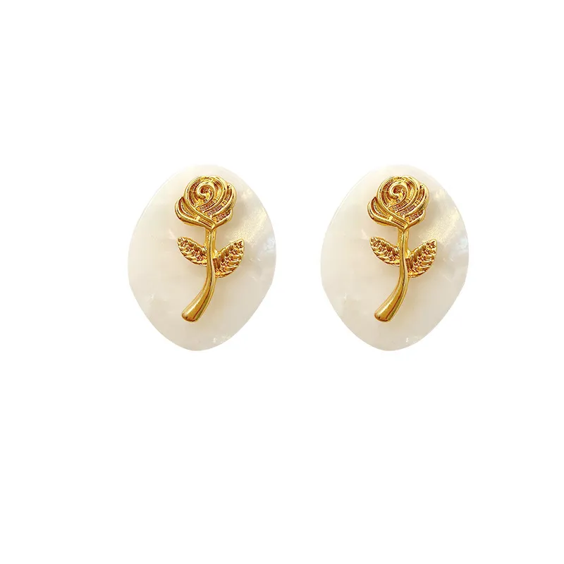 Heart Flower Pearl Ear Studs