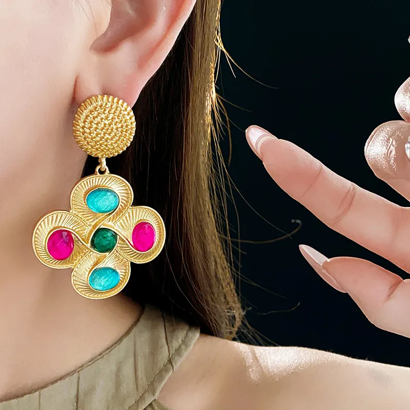 Retro Flower Inlay Alloy Opal Drop Earrings